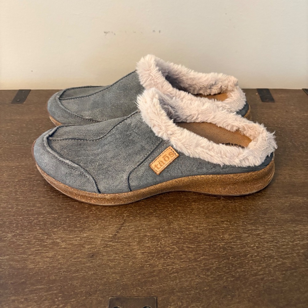 Taos Future Women Suede Faux Fur Lined Clogs Grey Blue Mules US 9